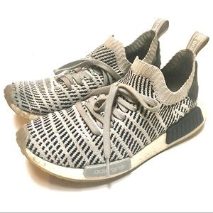 Adidas NMD R1 PrimeKnit Boost sneakers size 9.5